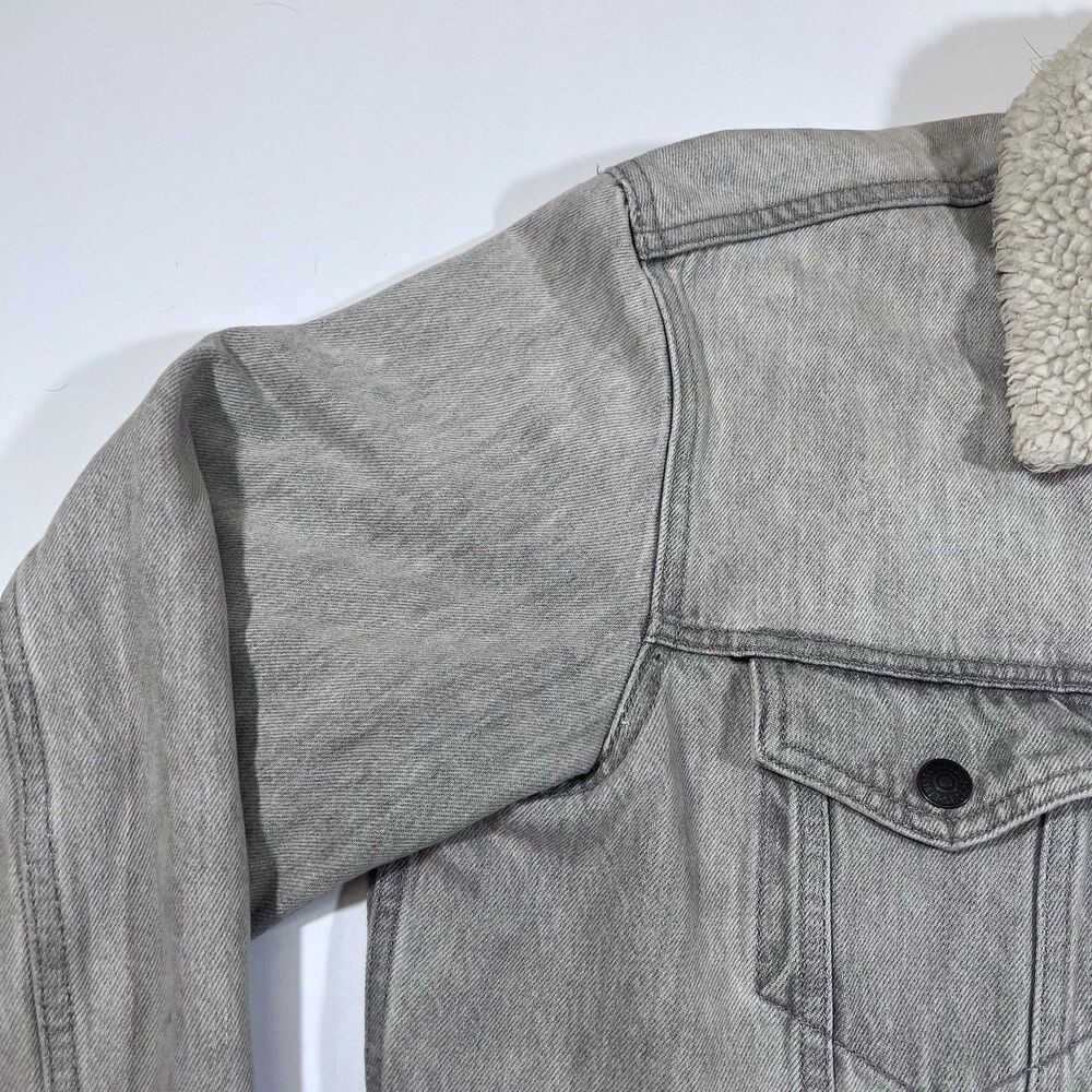 Levi's Flannel Lined Washed Gray Denim Trucker Jacket Sherpa Collar Women's Med - Picture 6 of 13